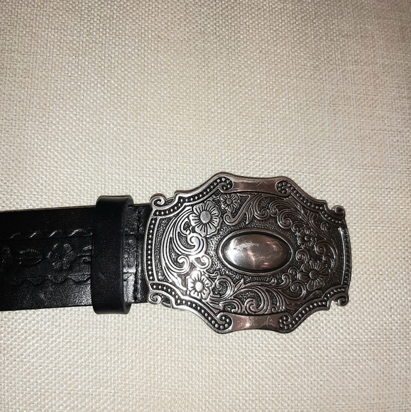 Liz Claiborne western leather belt main image 10